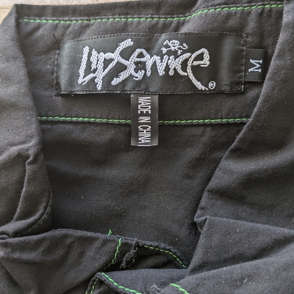 Lip Service Men's black sleeveless snap button shirt - Picture 5 of 9